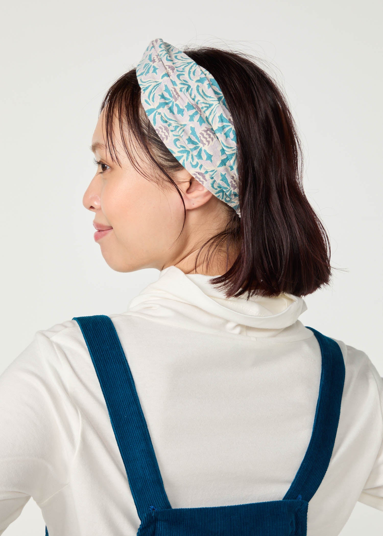 Ｖ＆Ａ ブロックプリント ヘアバンド・アザミ柄